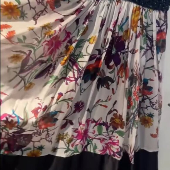 %100 SILK Zara dress limited edition size medium - Picture 4 of 7